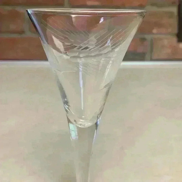 Javit Crystal Sherry Glasses w/Hand Cut Etching..Pattern "Fine Wheat" Vintage - Picture 5 of 7